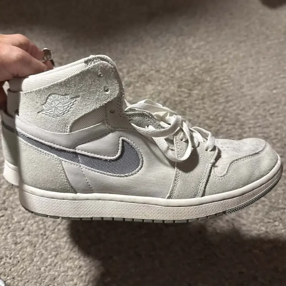 Jordan Air Jordan 1 Zoom CMFT 2 Sneakers - Particle Grey  8.5